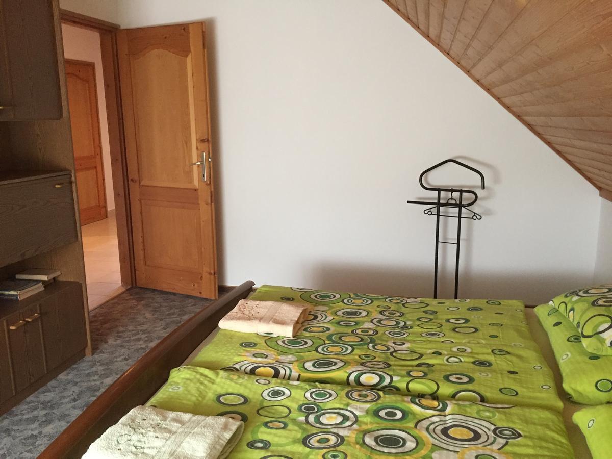 Áta Baranya Apartman מראה חיצוני תמונה